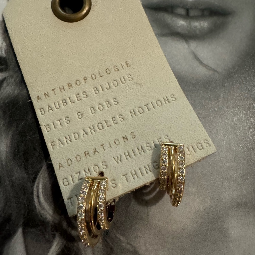 Anthropologie Elegant Gold and diamond Earrings - Picture 5 of 5